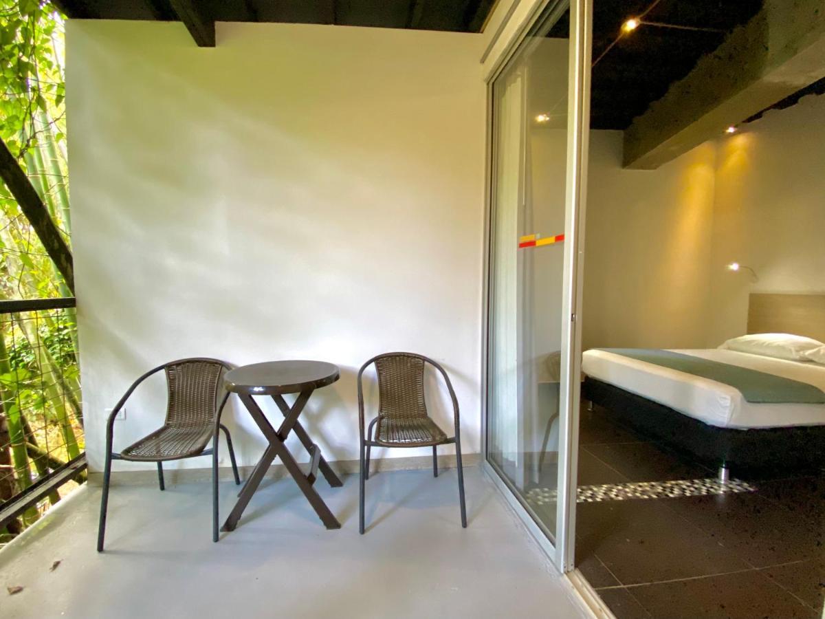 Carriqui Underground Hotel เปเรย์รา ภายนอก รูปภาพ